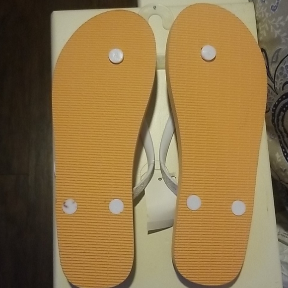 Shoes - Picture 2 of 2